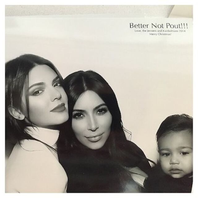 Foto: North West se espantó cuando visitó a Santa Claus