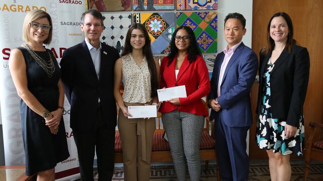 El Programa de Beca AbbVie otorga, becas a estudiantes destacados de la Universidad del Sagrado Corazón