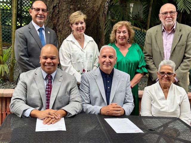 Universidad Albizu y AARP se unen para fortalecer el envejecimiento saludable y la salud cerebral en Puerto Rico