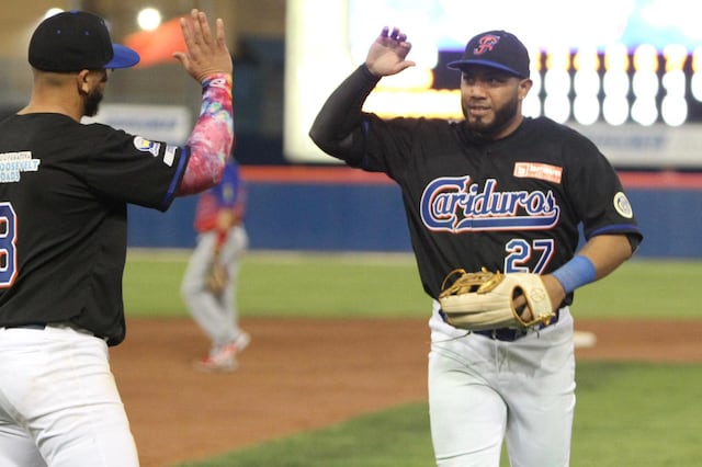 Pelota Doble A: Choque de invictos en Maunabo, Manatí y Fajardo
