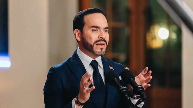 Colombia levanta la suspensión general de los permisos para portar armas