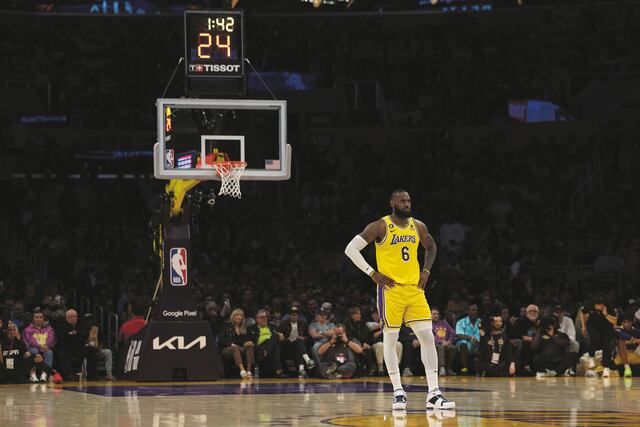 NBA apunta a que estrellas no le fallen a fanaticada