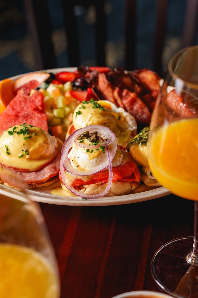 Con localidades en Guaynabo y Dorado, Bottles continúa apostando por una propuesta gastronómica diseñada para compartir en familia, reunirse con amigos o celebrar ocasiones especiales.