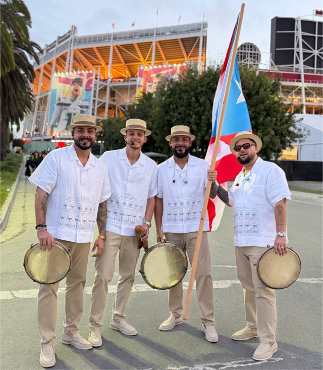Los Pleneros de la Cresta acompañan a Bad Bunny en el Super Bowl y llevan la plena puertorriqueña al mundo