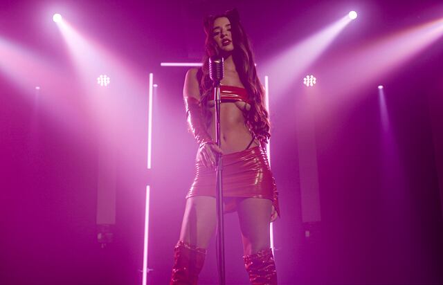 Amber Yezel mezcla la música con su pasión por el cine