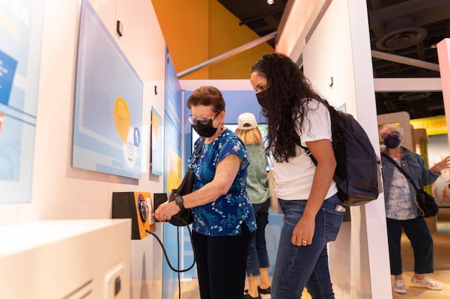 C3Tec dedica el Día Internacional de los Centros y Museos de Ciencia a los adultos mayores