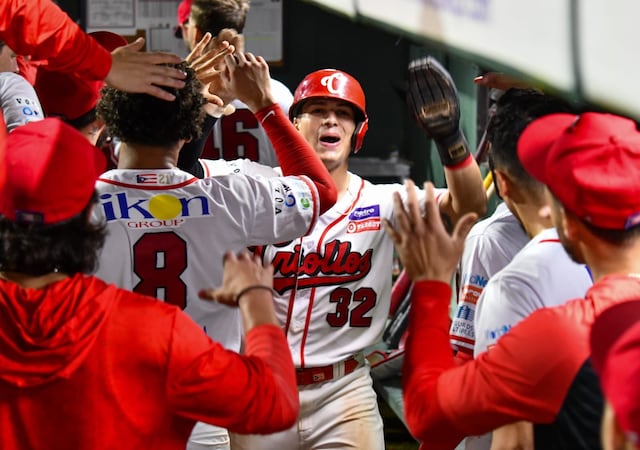 Santurce, Caguas y Senadores obtienen triunfos en la LBPRC
