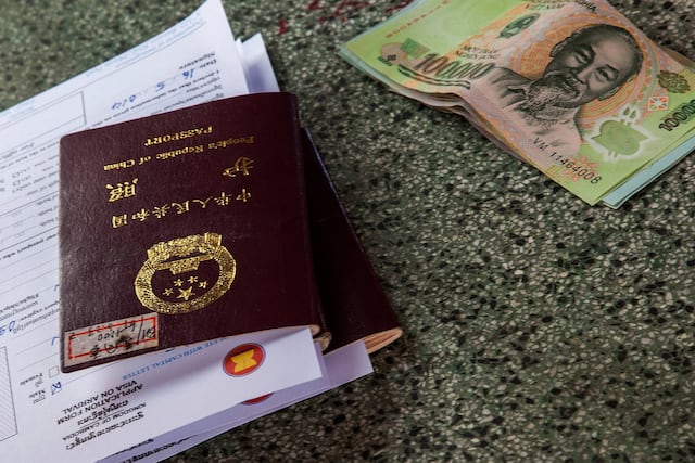 Ciudadano oriental transfiere dinero a supuestos agentes de China y pierde $125 mil