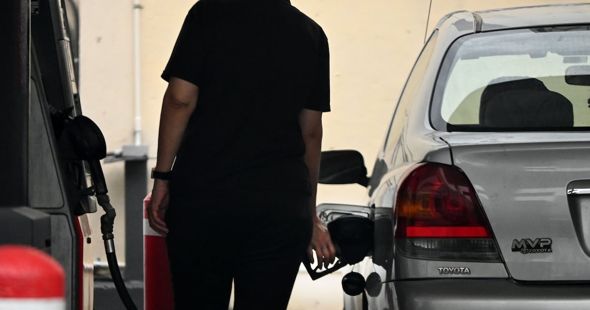 Prepare el bolsillo: gasolina comenzará a subir hoy en Puerto Rico