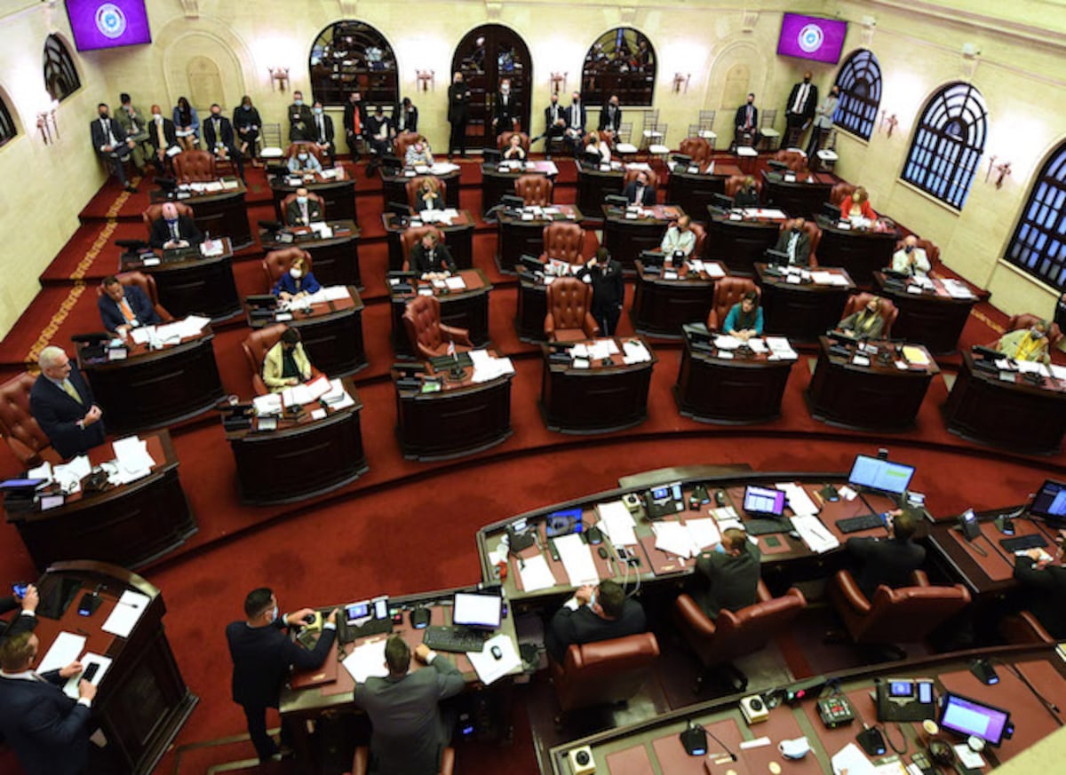 Senado aprueba medida para reducir el depósito que cobra AAA para ...