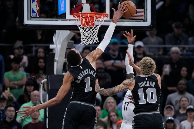 Los 33 puntos y 16 rebotes de Wembanyama ayudan a Spurs a superar 122-115 a Nets en tiempo extra