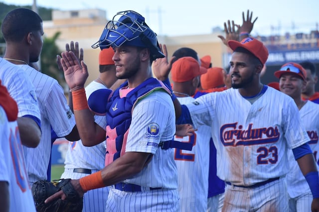 Reasignan tres juegos de la pelota Doble A