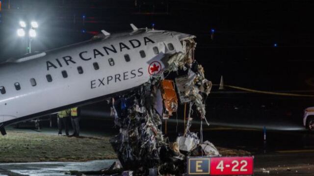 Dos pilotos mueren tras colisión entre avión de Air Canada y vehículo de emergencia en aeropuerto LaGuardia