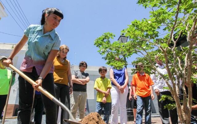 Alcaldesa destaca la necesidad de mirar la cultura como una inversión