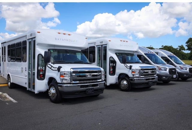 Bayamón anuncia nuevas rutas del Baya-trolley