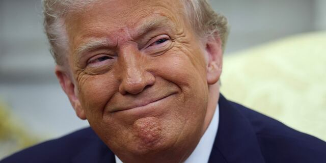Trump estima en 50% o menos la posibilidad de un acuerdo comercial con la UE