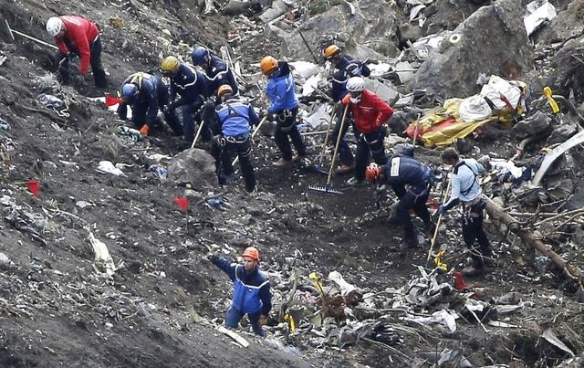Germanwings: "Copiloto no tenía que trabajar ese día"