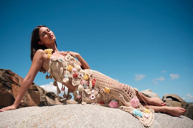 Stella Nolasco presenta Blooms Capsule Collection