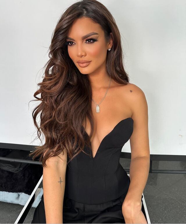 Zuleyka Rivera sufre tremenda caída en la nieve