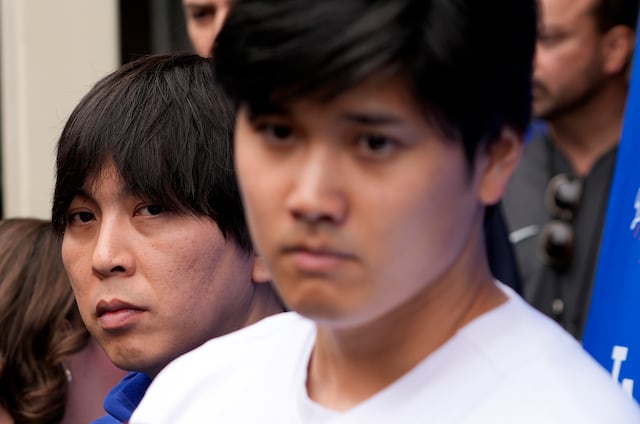 MLB investiga acusaciones de robo y apuestas que involucran a Shohei Ohtani y a su intérprete