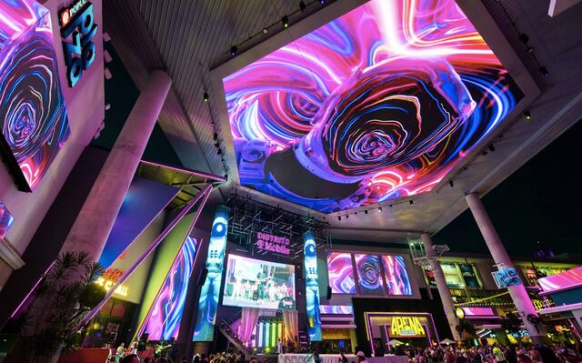 Anuncian apertura de la primera tienda del Distrito T-Mobile