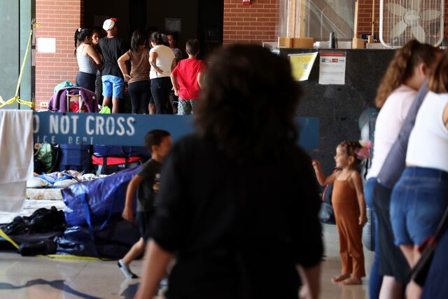 Cierran pesquisa sobre abusos sexuales de policías a migrantes en Chicago