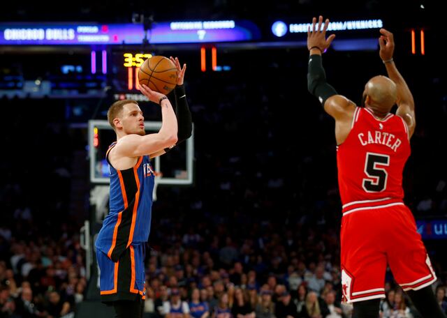 Knicks superan 120-119 a los Bulls para ascender a la segunda posición del Este