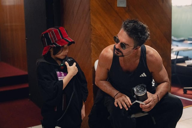 Arjona cumple el sueño de un niño guatemalteco