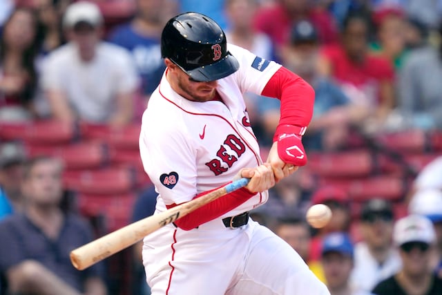 Danny Jansen: Primer jugador en la historia de MLB que juega para dos equipos en mismo partido