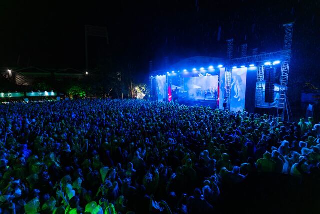 Logran reciclar casi 13 mil libras de plástico en concierto de Juan Luis Guerra, Rawayana y Chuwi