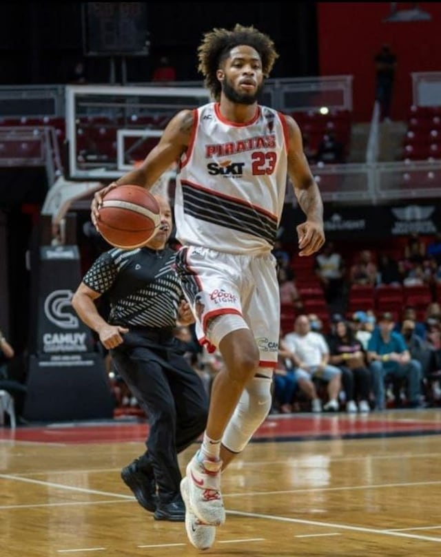 Piratas de Quebradillas regalan los abonos para la temporada 2023 del BSN