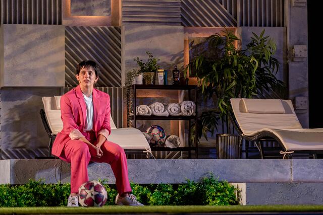 Cubana-boricua Gabriela Saker gana premio de Mejor Actriz en los Broadway World Regional Awards