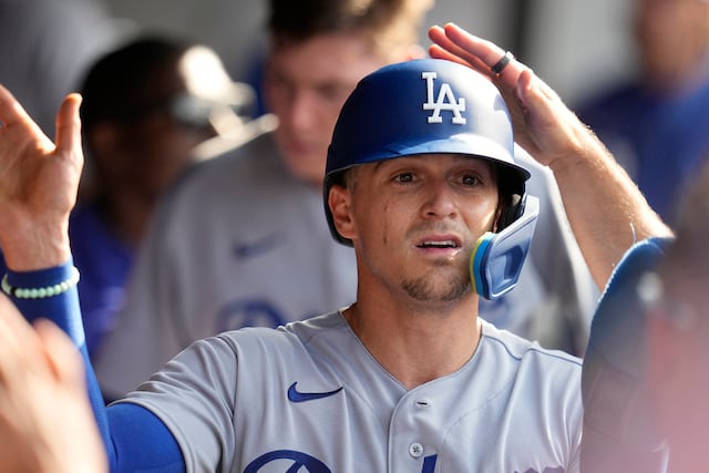 Kike Hernández impulsa dos carreras en triunfo de Dodgers sobre Guardianes