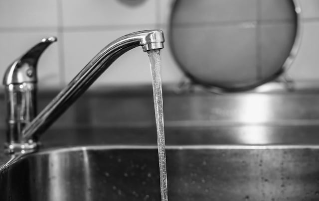Acueductos detiene planta en Caguas por material espumoso en toma de agua
