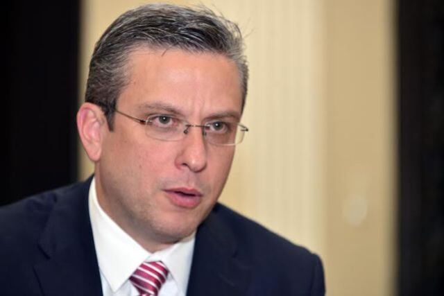Gobernador firma ley que busca agilizar potencial de las IRA