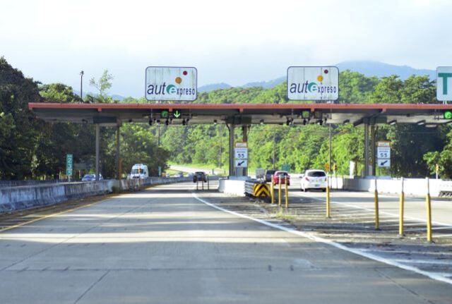 Senado da paso a descuento para pago de boletos de AutoExpreso