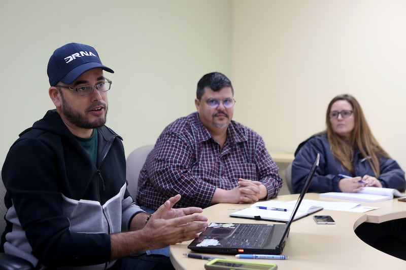 Parte del comité especial está compuesto por Ricardo Colón Rivera, oficial de Manejo de las Reservas Naturales del Noreste, Farel Velázquez Cancel, secretario interino de la Secretaría auxiliar de Conservación e Investigación, y Cristina Cabrera Barros, directora interina Oficina de Programas de la Zona Costanera y Cambios Climáticos.