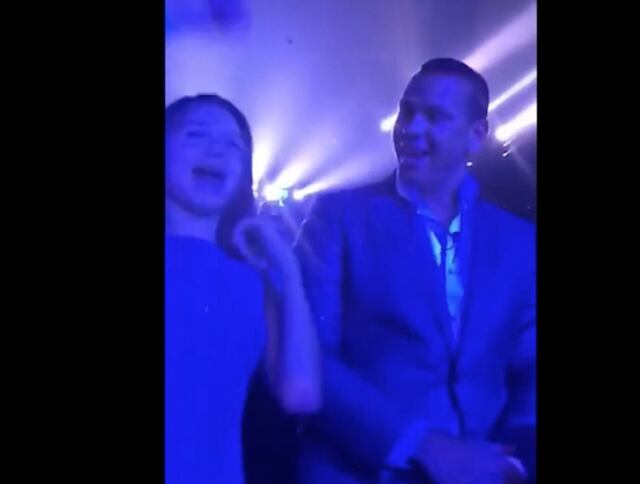 Hija de ARod sigue demostrando ser fanática de JLo
