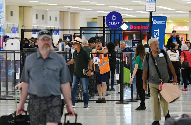 Anticipan fin de semana “fuerte” en el aeropuerto Luis Muñoz Marín