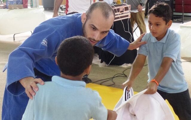 Recreación y Deportes realiza actividad para niños con necesidades especiales