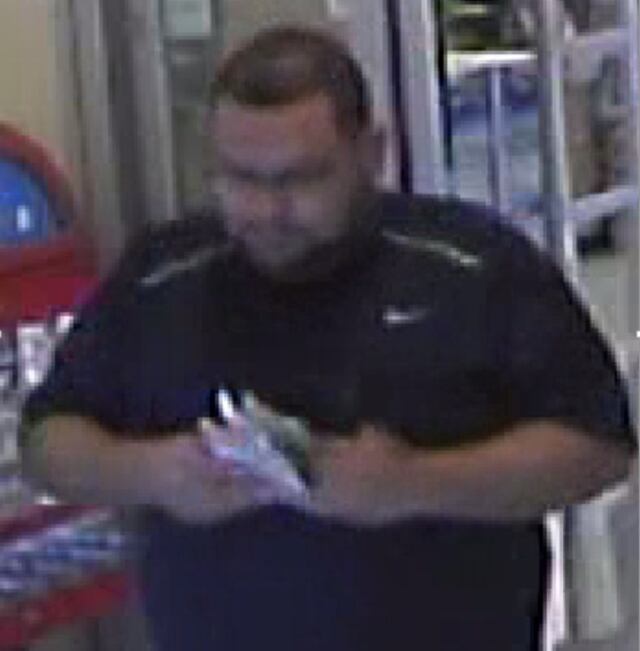Buscan hombre que usó tarjeta robada para gastar miles en JCPenney