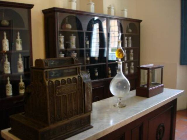 Hacen llamado para la reapertura del Museo de la Farmacia Puertorriqueña