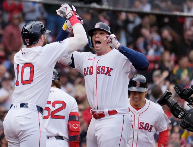 Medias Rojas vencen 8-1 a Mellizos