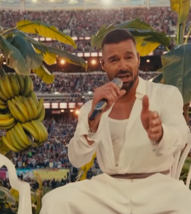 Ricky Martin canta “Lo que le pasó a Hawaii” en el Súper Bowl con Bad Bunny