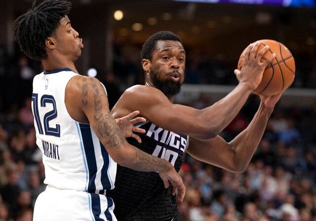 Harrison Barnes de los Kings de Sacramento da positivo a coronavirus