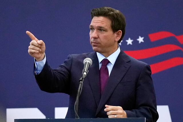 Tras años de respuestas ambiguas, DeSantis reconoce que Trump perdió elecciones