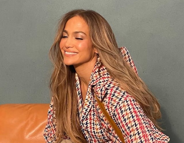 Jennifer López lanza línea de productos para el cuidado de los glúteos