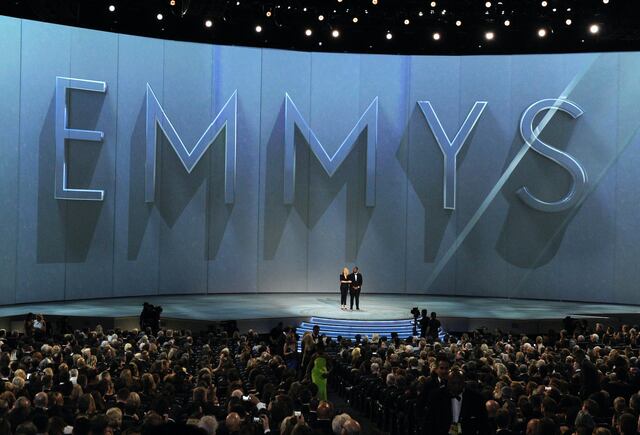 “The Marvelous Mrs. Maisel” brilla en los premios Emmy
