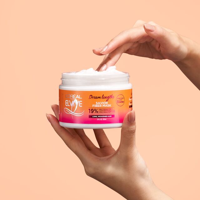 Mascarilla promete salvar el cabello largo
