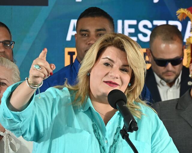 Gobierno anuncia prórroga en pagos de agua y contribuciones para empleados federales afectados